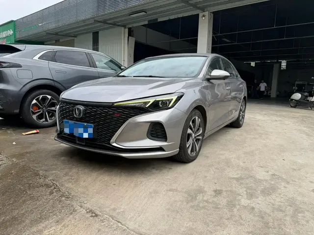 Changan Eado 2020 PLUS Blue Whale NE 1.4T GDI DCT Premium