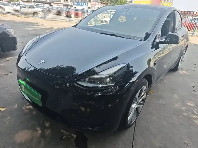 Tesla Model Y 2023 Rear-Wheel Drive Edition