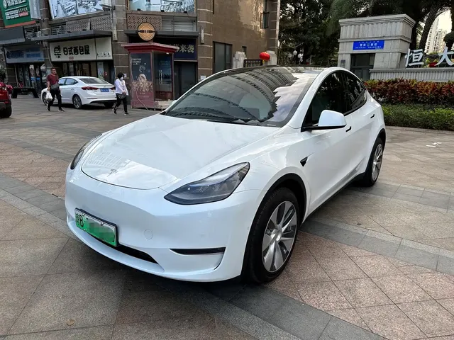 Tesla Model Y 2022 Long Range AWD