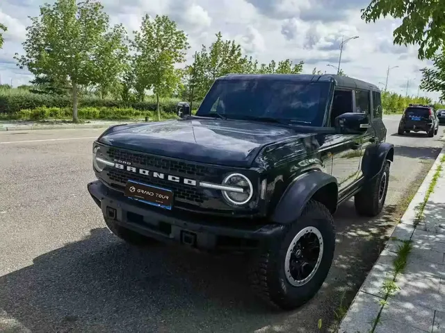 Ford Bronco 2024 2.3T Badlands