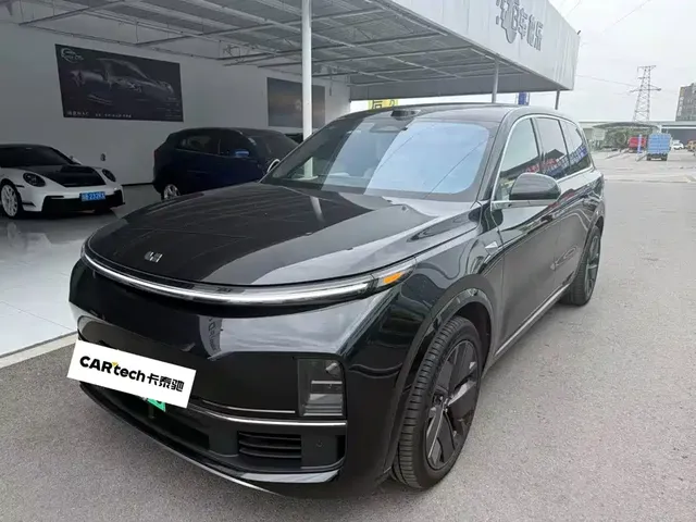 Li Auto Li Xiang L9 2025 Pro Smart Renewal Edition