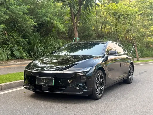 Changan Qiyuan A07 2025 Blue Whale Pure Electric 625 Flagship