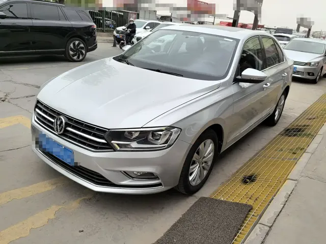 Volkswagen Bora 2018 230TSI DSG Comfort