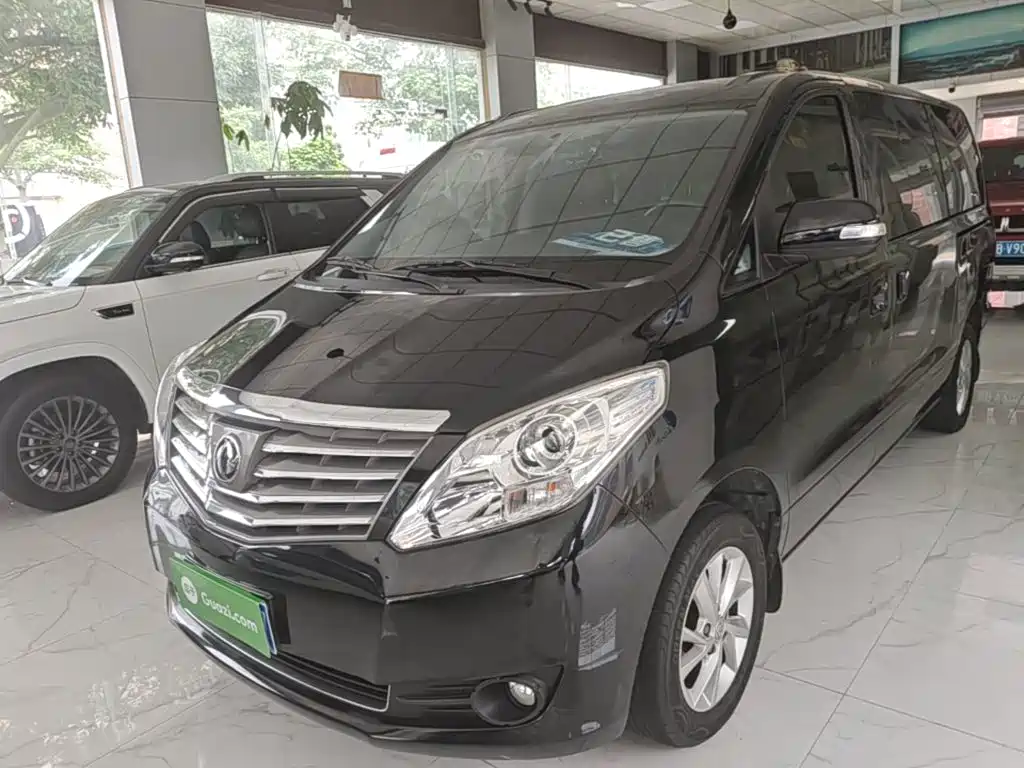Dongfeng Fengxing Lingzhi PLUS 2021 2.0L Manual Luxury 7-Seater