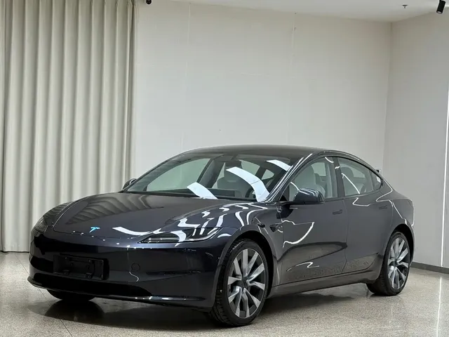 Tesla Model 3 2023 Long Range All-Wheel Drive
