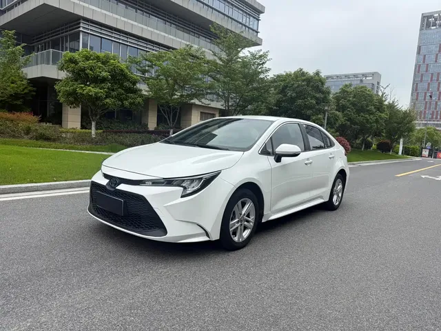Toyota Levin 2022 Dual Engine 1.8H E-CVT Leading Edition