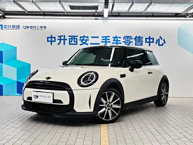 MINI MINI 2023 1.5T COOPER Artist