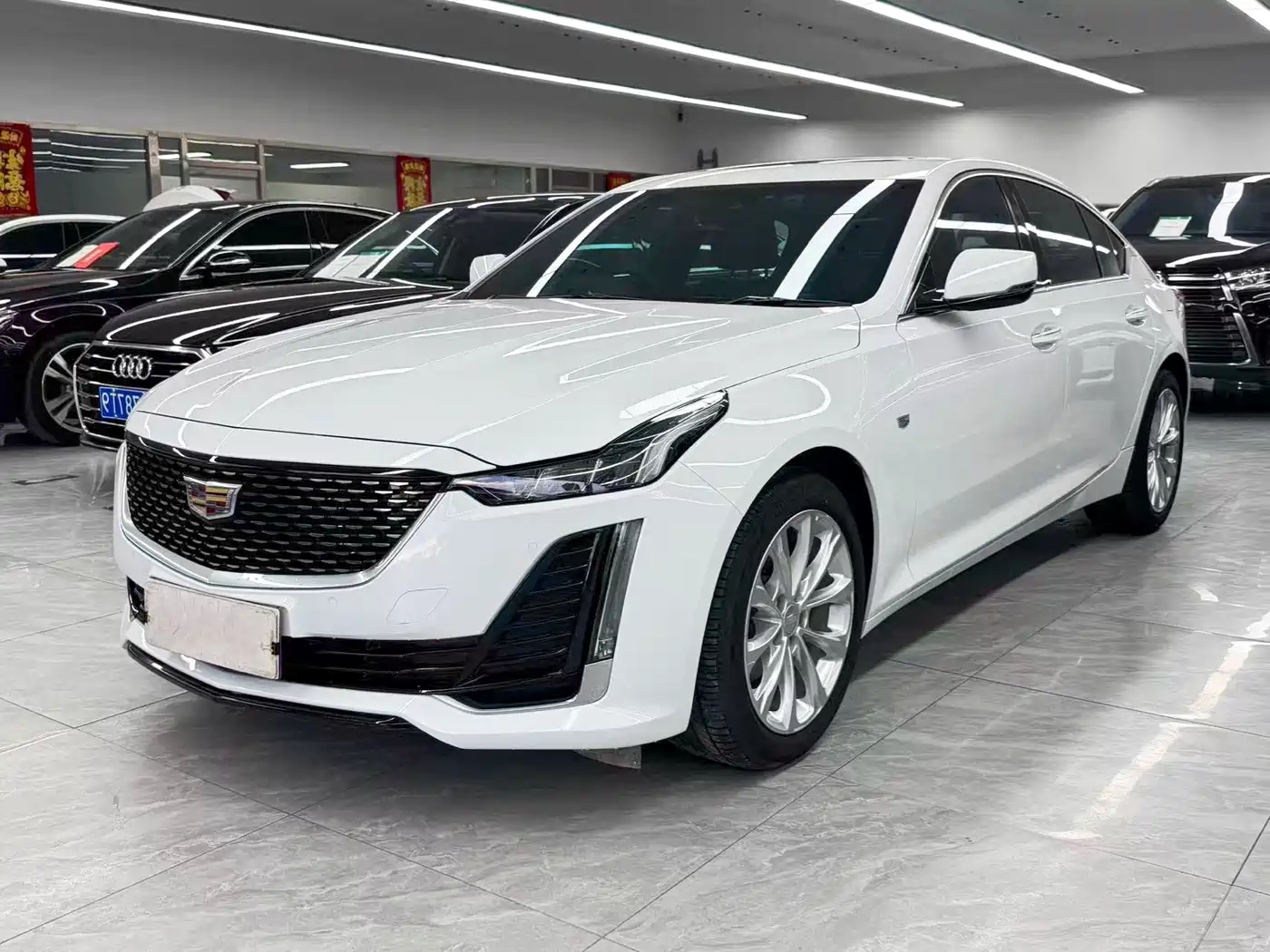 Cadillac CT5 2022 28T Luxury (Standard)