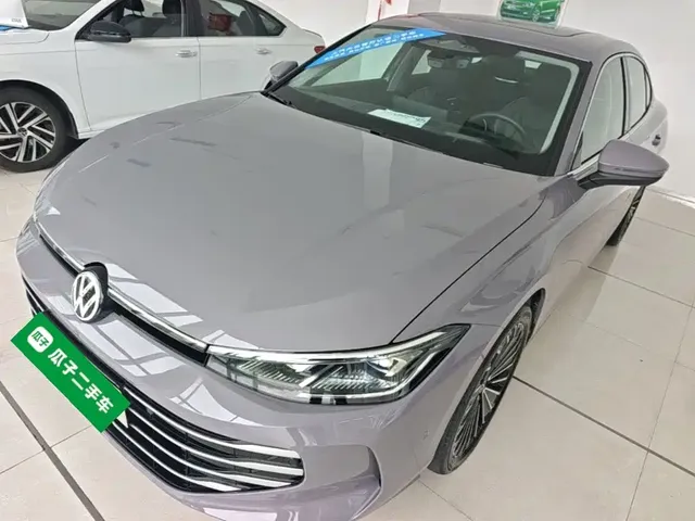 Volkswagen Passat 2025 Pro 380TSI Dragon Prestige Edition