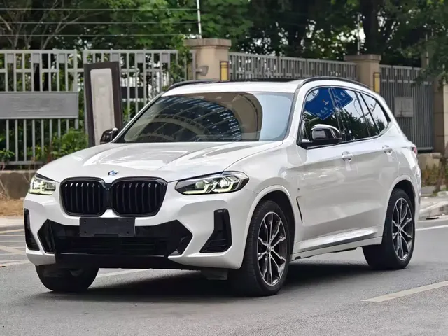 BMW X3 2022 xDrive30i Leading M Night Package