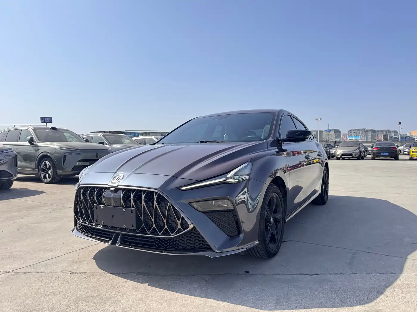 MG 5 Scorpio 2022 1.5T Trophy Sport Luxury Edition
