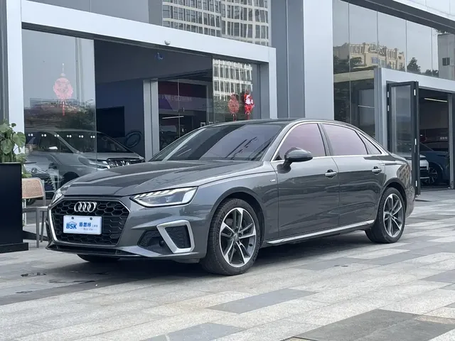 Audi A4L 2020 40 TFSI Fashion Dynamic Edition