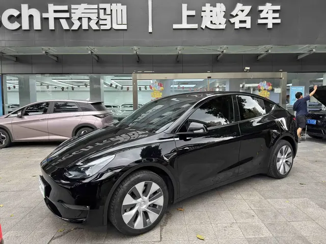 Tesla Model Y 2022 Facelift Long Range All-Wheel Drive Version