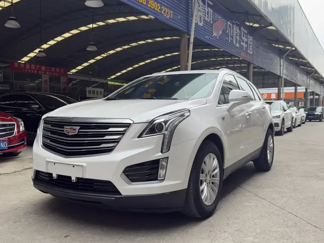 Cadillac XT5 2018 28E AWD Technology Model