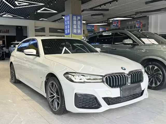 BMW 5 Series 2021 525Li M Sport Package