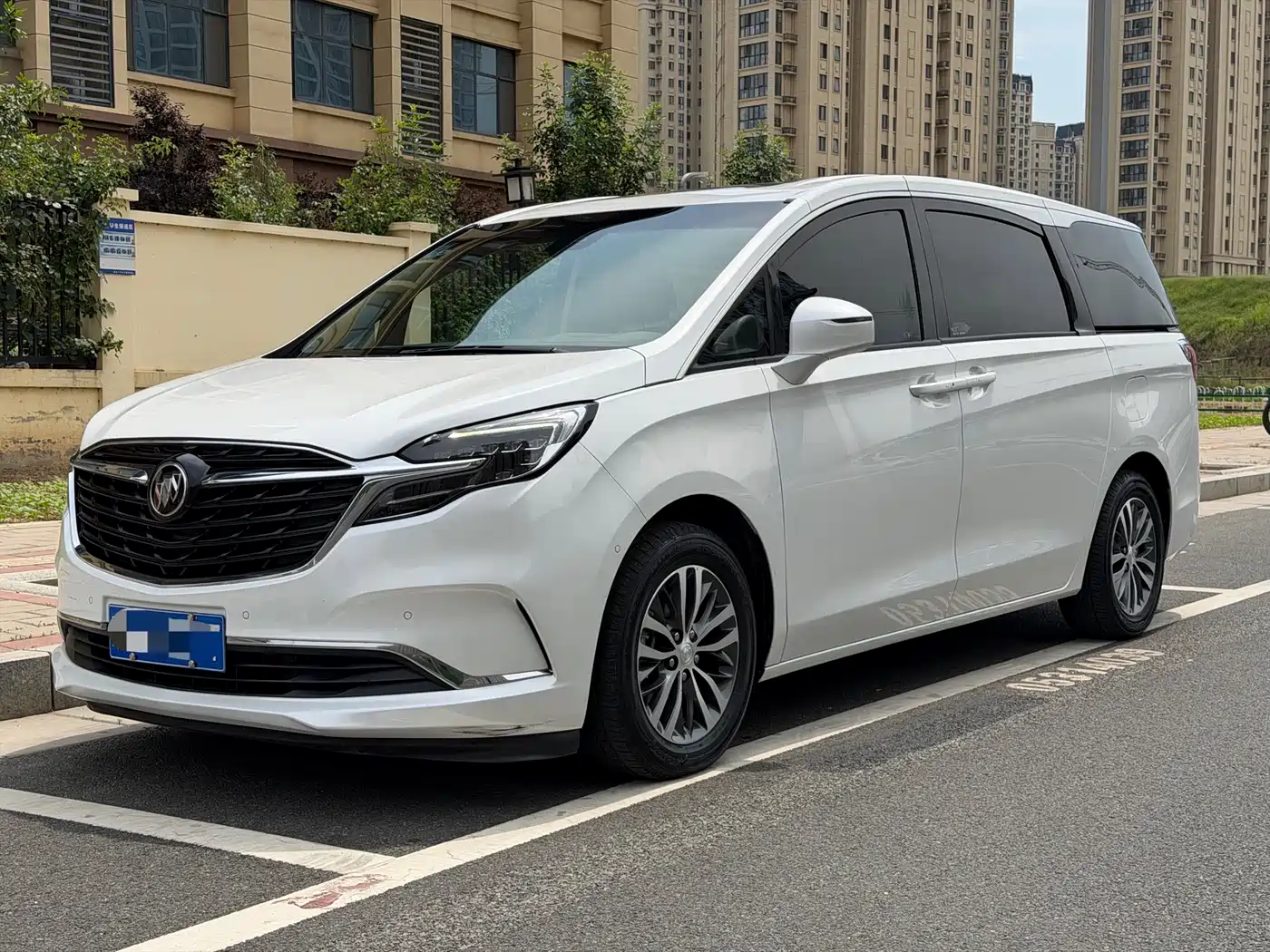 Buick GL8 2020 Model ES Landglory 653T Premium