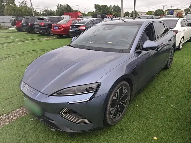 BYD Seal 2022 550km Standard Range RWD Elite