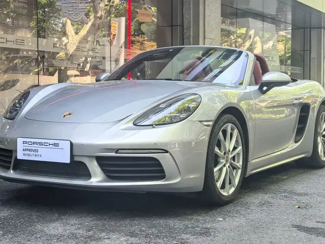 Porsche 718 2022 Boxster 2.0T