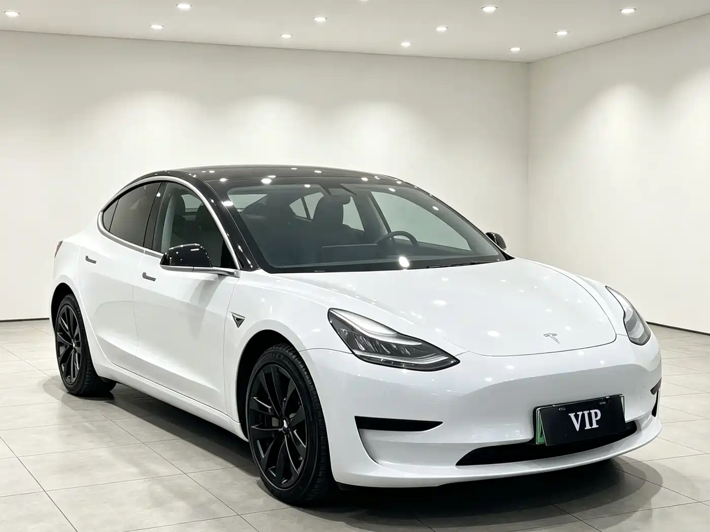 Tesla Model 3 2020 Standard Range Rear-Wheel Drive Upgrade