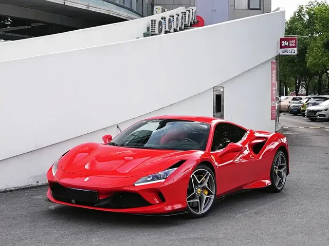 Ferrari F8 2019 Tributo 3.9T V8