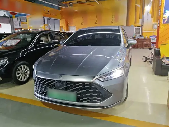 BYD Qin PLUS 2021 DM-i 55KM Premium