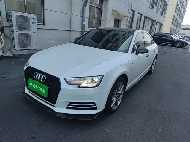 Audi A4L 2018 30th Anniversary 40 TFSI Progressive
