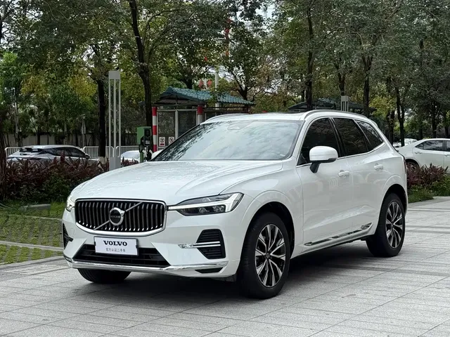 Volvo XC60 2023 B5 AWD Smart Elite Luxury