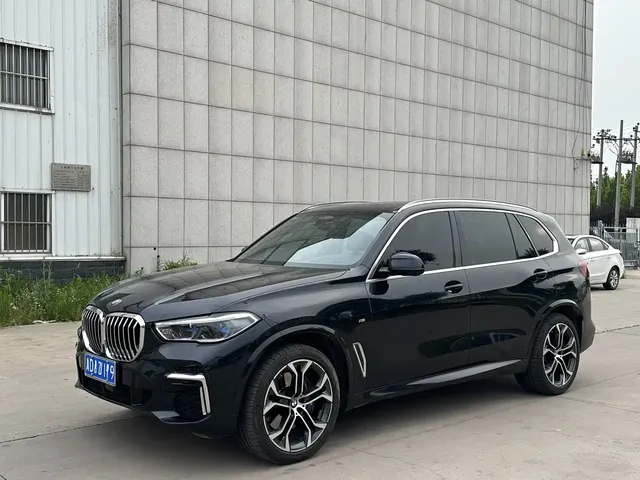 BMW X5 2022 xDrive 40Li Premium M Sport Package