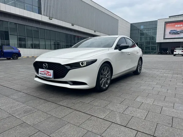 Mazda 3 Axela 2023 2.0L Automatic Premium Edition