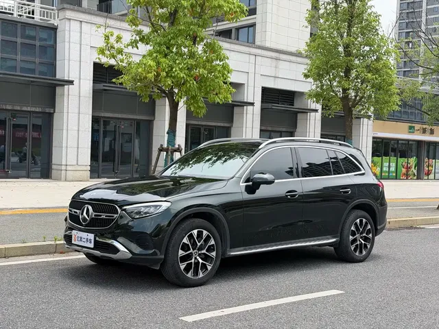 Mercedes-Benz GLC 2024 GLC 260 L 4MATIC Dynamic 7-seater