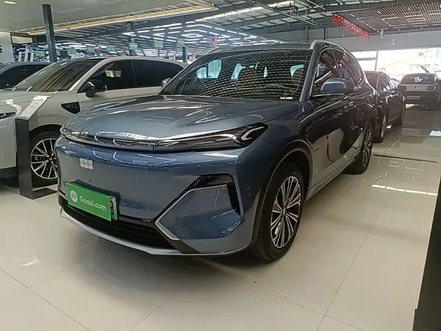 Geely Galaxy Starship 7 EM-i 2025 120km Navigation Edition