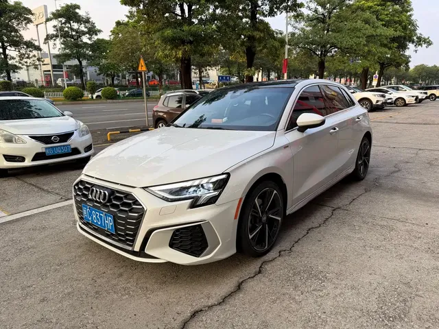 Audi A3 2021 Sportback 35 TFSI Fashion Sport