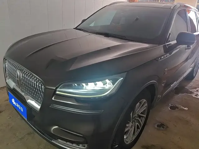 Lincoln Aviator 2020 3.0T V6 4WD Premium Edition