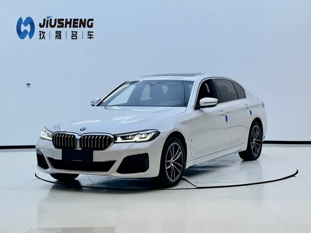 BMW 5 Series 2022 525Li M Sport Package