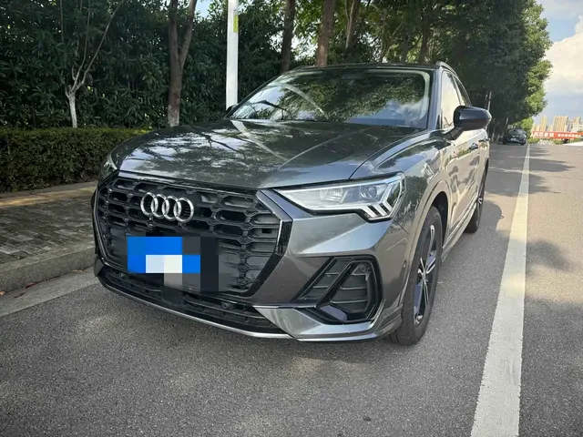 Audi Q3 2021 40 TFSI Fashion Sport