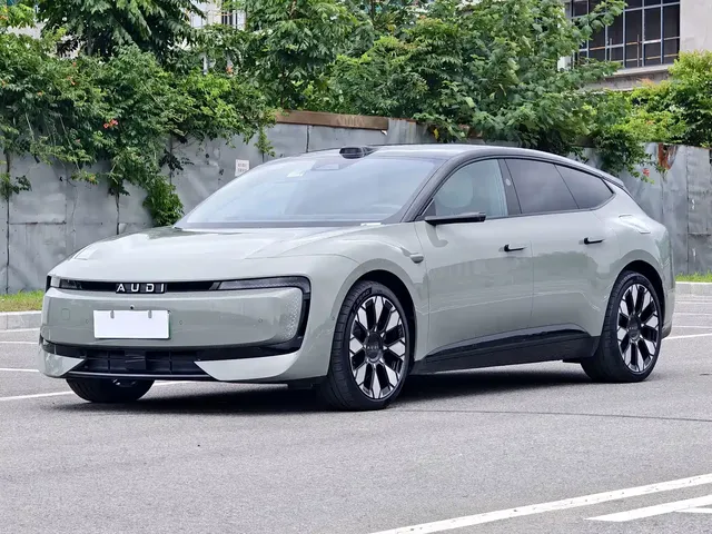 Audi E5 Sportback 2025 Model Base Version