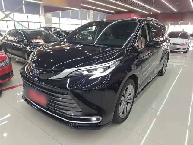 Toyota Sienna 2023 2.5L Hybrid Premium Edition