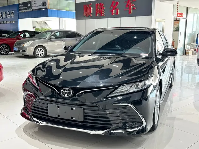 Toyota Camry 2023 2.0G Luxury Edition