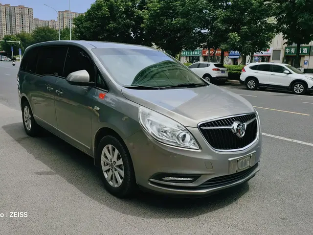 Buick GL8 2018 28T Luxury Model China VI