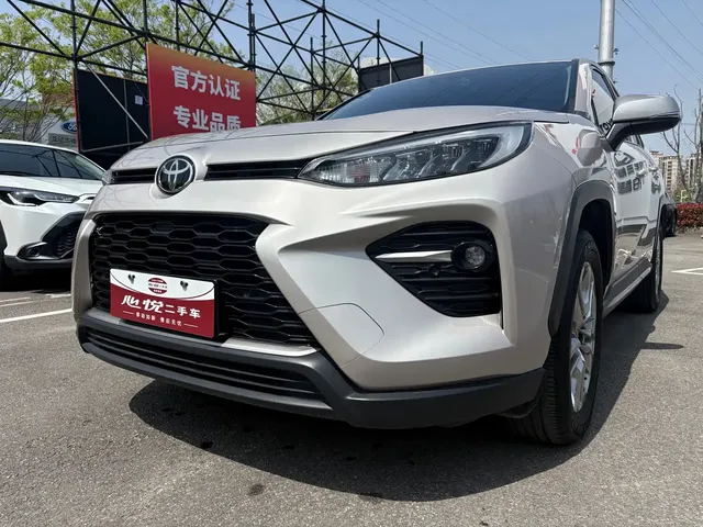 Toyota Wildlander 2021 2.0L CVT 2WD Luxury Edition