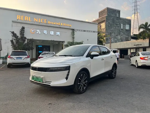 Ora iQ 2018 Long-range Edition Smart Connect