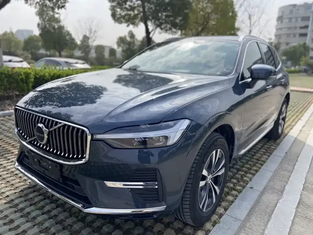 Volvo XC60 2024 B5 AWD Zhiyi Luxury Edition