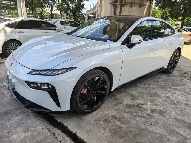 Dongfeng Yipai eπ007 2024 Model 200Pro Range Extender Version