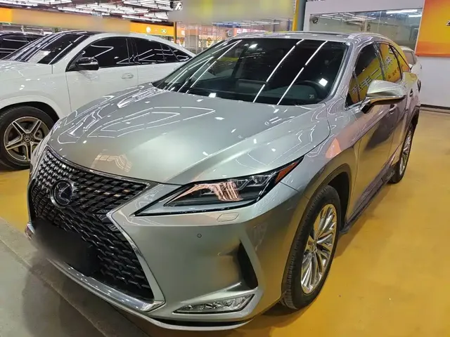 Lexus RX 2020 450hL 4WD Elegance Edition 7-Seater China VI