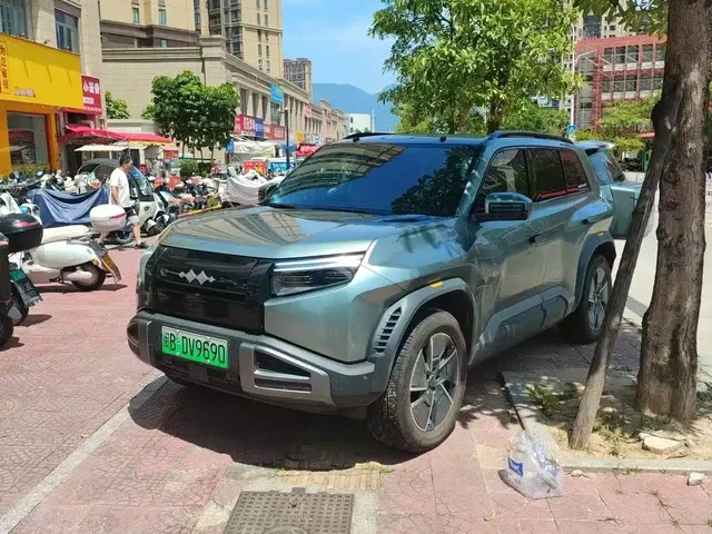Fang Cheng Bao Titanium 3 2025 501KM AWD Smart Drive Ultra Edition