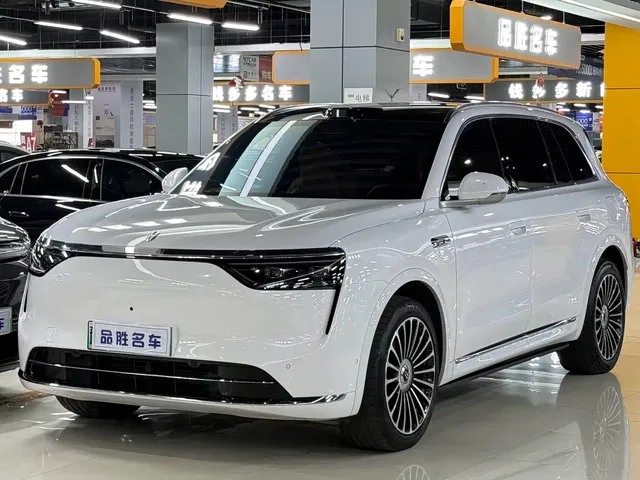 AITO Wenjie AITO M8 2025 Model Extended Range Max+ Edition 53.4kWh 6-Seater
