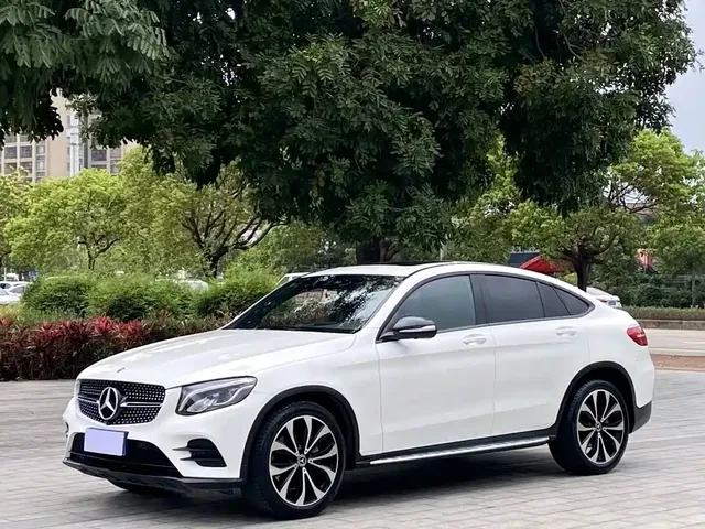 Mercedes-Benz GLC Coupe 2017 GLC 260 4MATIC Coupe SUV