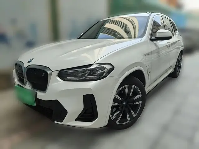 BMW iX3 2022 Facelift Leading Model