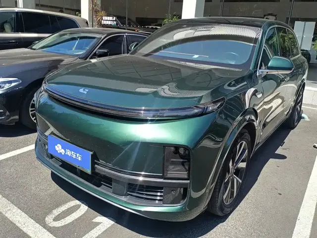 Li Auto Li L8 2023 Pro