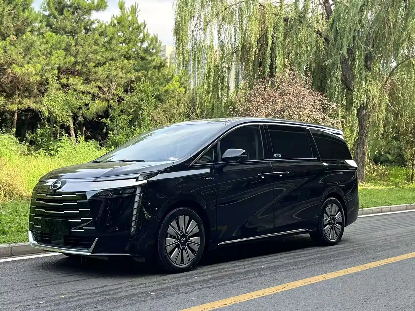 GAC Trumpchi E8 NEV 2024 150km Soaring Dragon Starlight+